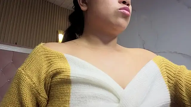 Victoria b  online show from November 21, 2025, 7:57 pm