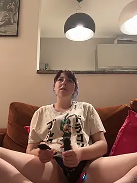 ilaria miss98 online show from April 14, 2026, 7:08 pm