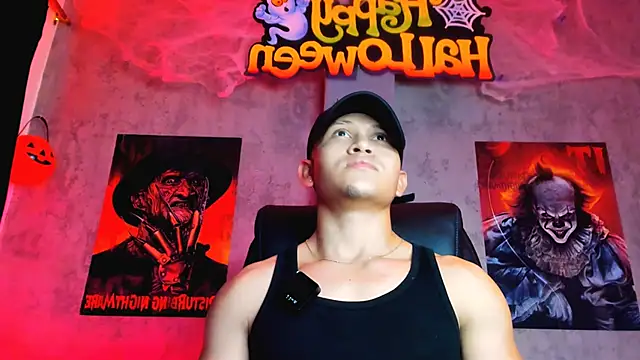 Snapshot of Manuel_FPG chatting on October 13, 2025, 8:21 pm Manuel FPG online show from October 13, 2025, 8:21 pm