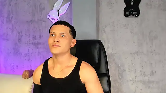 Snapshot of Manuel_FPG chatting on October 4, 2025, 8:21 pm Manuel FPG online show from October 4, 2025, 8:21 pm