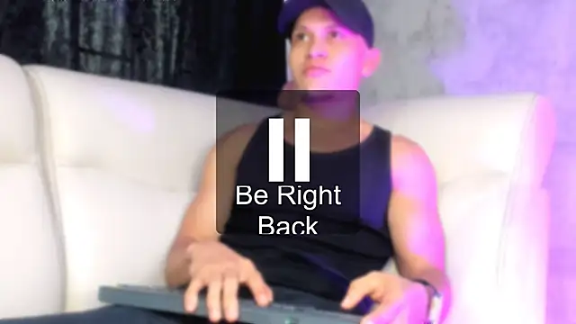 Snapshot of Manuel_FPG chatting on September 21, 2025, 8:36 pm Manuel FPG online show from September 21, 2025, 8:36 pm