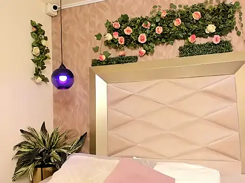 Snapshot of JanexHope chatting on September 13, 2025, 7:58 pm JanexHope online show from September 13, 2025, 7:58 pm