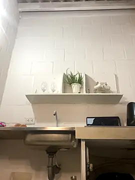 Snapshot of Jessyivonne chatting on October 27, 2025, 3:51 am Jessyivonne online show from October 27, 2025, 3:51 am