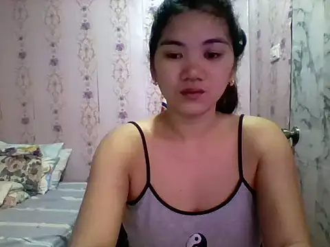 Snapshot of Rosette0516 chatting on October 1, 2025, 12:27 am Rosette0516 online show from October 1, 2025, 12:27 am