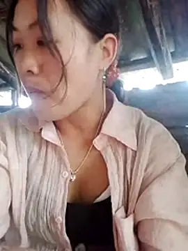 Snapshot of lusy-bae chatting on October 31, 2025, 12:40 am lusy-bae online show from October 31, 2025, 12:40 am