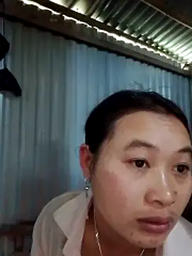 Snapshot of lusy-bae chatting on October 27, 2025, 12:22 am lusy-bae online show from October 27, 2025, 12:22 am