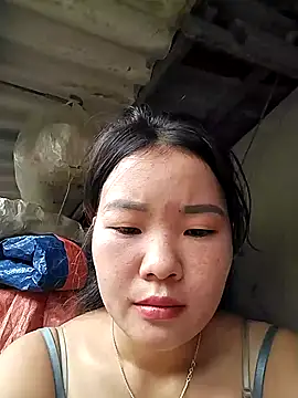 Snapshot of lylylove chatting on October 13, 2025, 3:52 am lylylove online show from October 13, 2025, 3:52 am