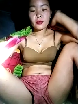 Snapshot of lylylove chatting on September 28, 2025, 12:12 pm lylylove online show from September 28, 2025, 12:12 pm