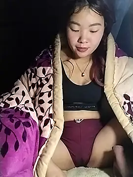 lylylove online show from January 14, 2026, 11:52 pm