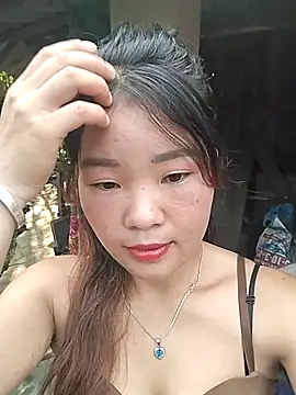 Snapshot of lylylove chatting on September 20, 2025, 8:52 am lylylove online show from September 20, 2025, 8:52 am