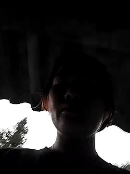 Snapshot of lylylove chatting on October 3, 2025, 12:14 am lylylove online show from October 3, 2025, 12:14 am