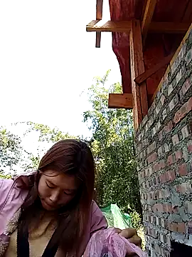 Ngocmi909 online show from November 27, 2025, 4:46 am