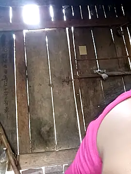 Snapshot of Sa2mh20 chatting on September 15, 2025, 12:44 am Sa2mh20 online show from September 15, 2025, 12:44 am