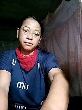 Snapshot of Sa2mh20 chatting on October 12, 2025, 9:49 pm Sa2mh20 online show from October 12, 2025, 9:49 pm