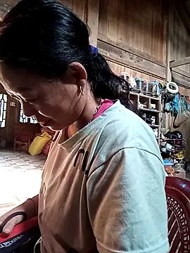 Snapshot of Sa2mh20 chatting on October 23, 2025, 2:10 am Sa2mh20 online show from October 23, 2025, 2:10 am