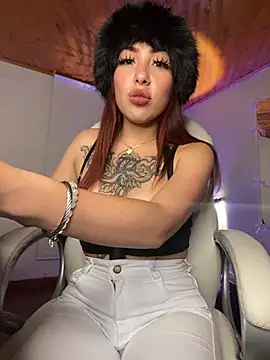 Snapshot of Sara_pink18 chatting on September 18, 2025, 2:58 am Sara pink18 online show from September 18, 2025, 2:58 am