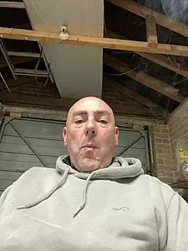 Richmcgee online show from March 16, 2026, 8:11 pm