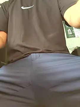 Snapshot of anggllaaa chatting on September 21, 2025, 11:54 pm anggllaaa online show from September 21, 2025, 11:54 pm