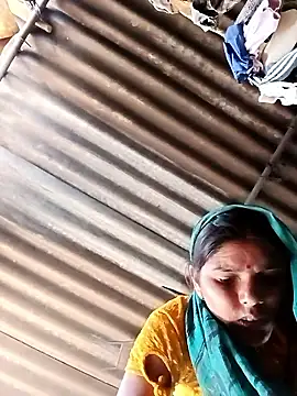 Snapshot of Sexy_queeny chatting on September 12, 2025, 3:17 am Sexy queeny online show from September 12, 2025, 3:17 am