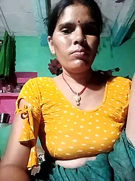 Snapshot of Sexy_queeny chatting on September 11, 2025, 3:12 pm Sexy queeny online show from September 11, 2025, 3:12 pm