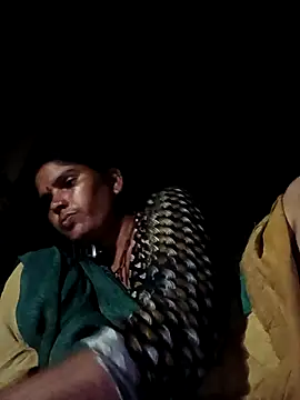 Snapshot of Sexy_queeny chatting on September 24, 2025, 1:28 pm Sexy queeny online show from September 24, 2025, 1:28 pm