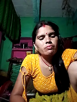 Snapshot of Sexy_queeny chatting on September 15, 2025, 2:50 pm Sexy queeny online show from September 15, 2025, 2:50 pm