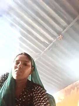 Snapshot of Sexy_queeny chatting on September 29, 2025, 2:07 am Sexy queeny online show from September 29, 2025, 2:07 am