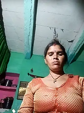 Snapshot of Sexy_queeny chatting on October 22, 2025, 2:16 pm Sexy queeny online show from October 22, 2025, 2:16 pm