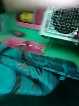 Snapshot of Sexy_queeny chatting on October 2, 2025, 8:18 am Sexy queeny online show from October 2, 2025, 8:18 am