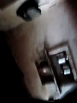 Snapshot of Sexy_queeny chatting on September 14, 2025, 1:00 pm Sexy queeny online show from September 14, 2025, 1:00 pm