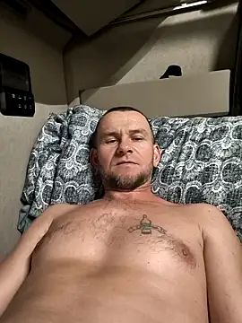 Snapshot of RoadDaddyXL chatting on September 25, 2025, 5:19 pm RoadDaddyXL online show from September 25, 2025, 5:19 pm