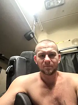 Snapshot of RoadDaddyXL chatting on October 22, 2025, 3:17 am RoadDaddyXL online show from October 22, 2025, 3:17 am