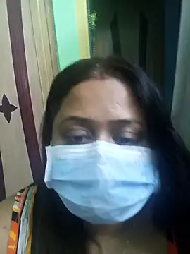 Snapshot of parvati91 chatting on October 16, 2025, 8:17 pm parvati91 online show from October 16, 2025, 8:17 pm