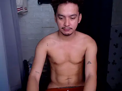 Snapshot of Tempting_jon chatting on July 12, 2026, 5:08 am Tempting jon online show from July 12, 2026, 5:08 am
