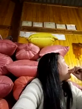 Snapshot of miss-su chatting on February 17, 2026, 2:20 am miss-su online show from February 17, 2026, 2:20 am