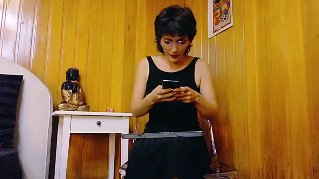 Snapshot of Zafiro_Gem_ chatting on October 28, 2025, 7:13 pm Zafiro Gem  online show from October 28, 2025, 7:13 pm