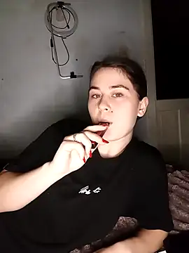 ToryTayler online show from October 9, 2025, 7:14 pm