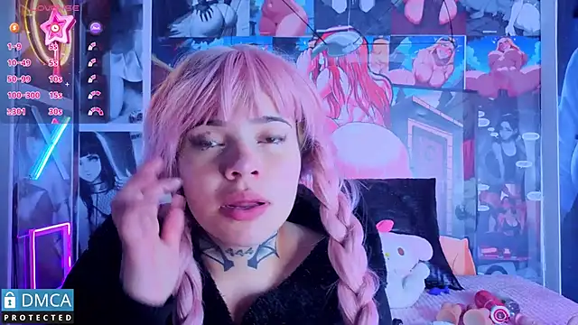 Snapshot of CandyKane06_ chatting on October 25, 2025, 1:38 am CandyKane06  online show from October 25, 2025, 1:38 am