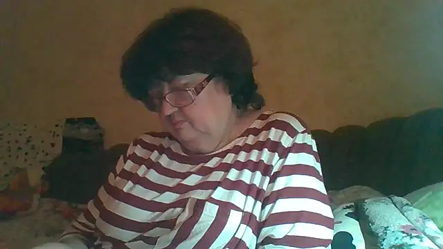 MilaSky5303 online show from October 9, 2025, 4:29 pm