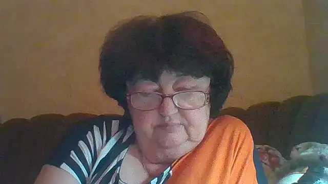 MilaSky5303 online show from September 26, 2025, 9:21 pm