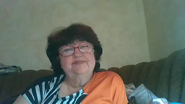 MilaSky5303 online show from October 13, 2025, 10:17 am