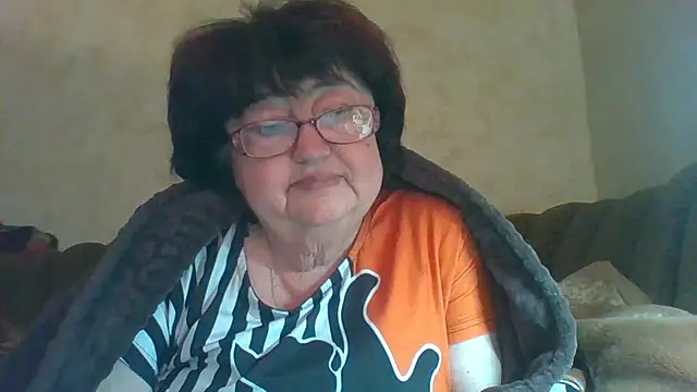 MilaSky5303 online show from October 3, 2025, 12:39 pm