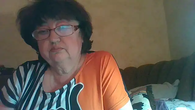 MilaSky5303 online show from October 4, 2025, 8:38 am