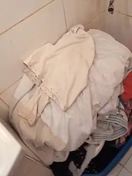 MC353535 online show from February 21, 2026, 10:34 pm