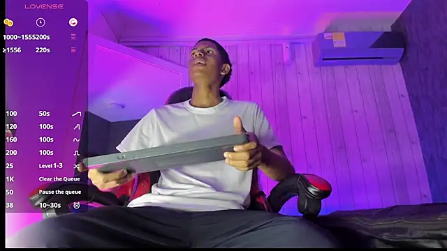 Erick wal online show from October 9, 2025, 7:47 pm