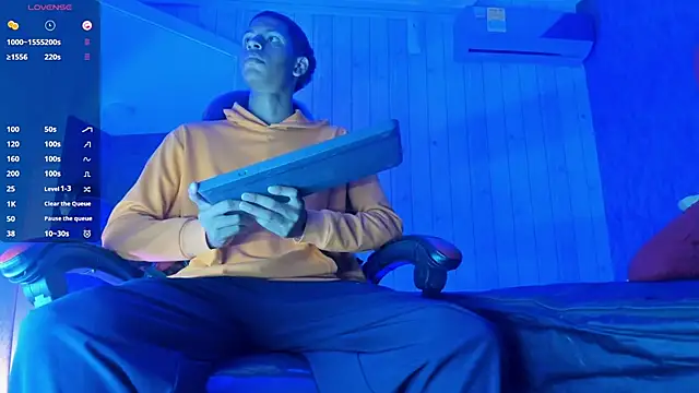 Erick wal online show from October 7, 2025, 7:59 pm