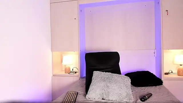 Snapshot of Stefannyevans_ chatting on September 10, 2025, 12:15 pm Stefannyevans  online show from September 10, 2025, 12:15 pm