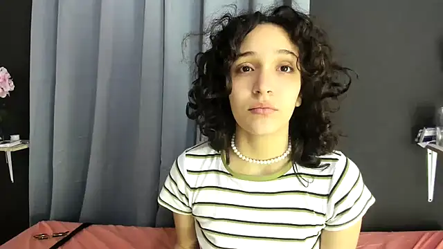 TeensNews18 online show from October 31, 2025, 12:13 pm