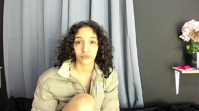 TeensNews18 online show from November 14, 2025, 12:09 pm