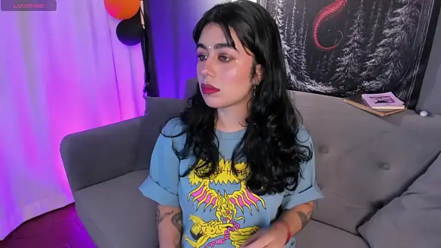 Snapshot of flower_smith_ chatting on October 30, 2025, 11:41 am flower smith online show from October 30, 2025, 11:41 am